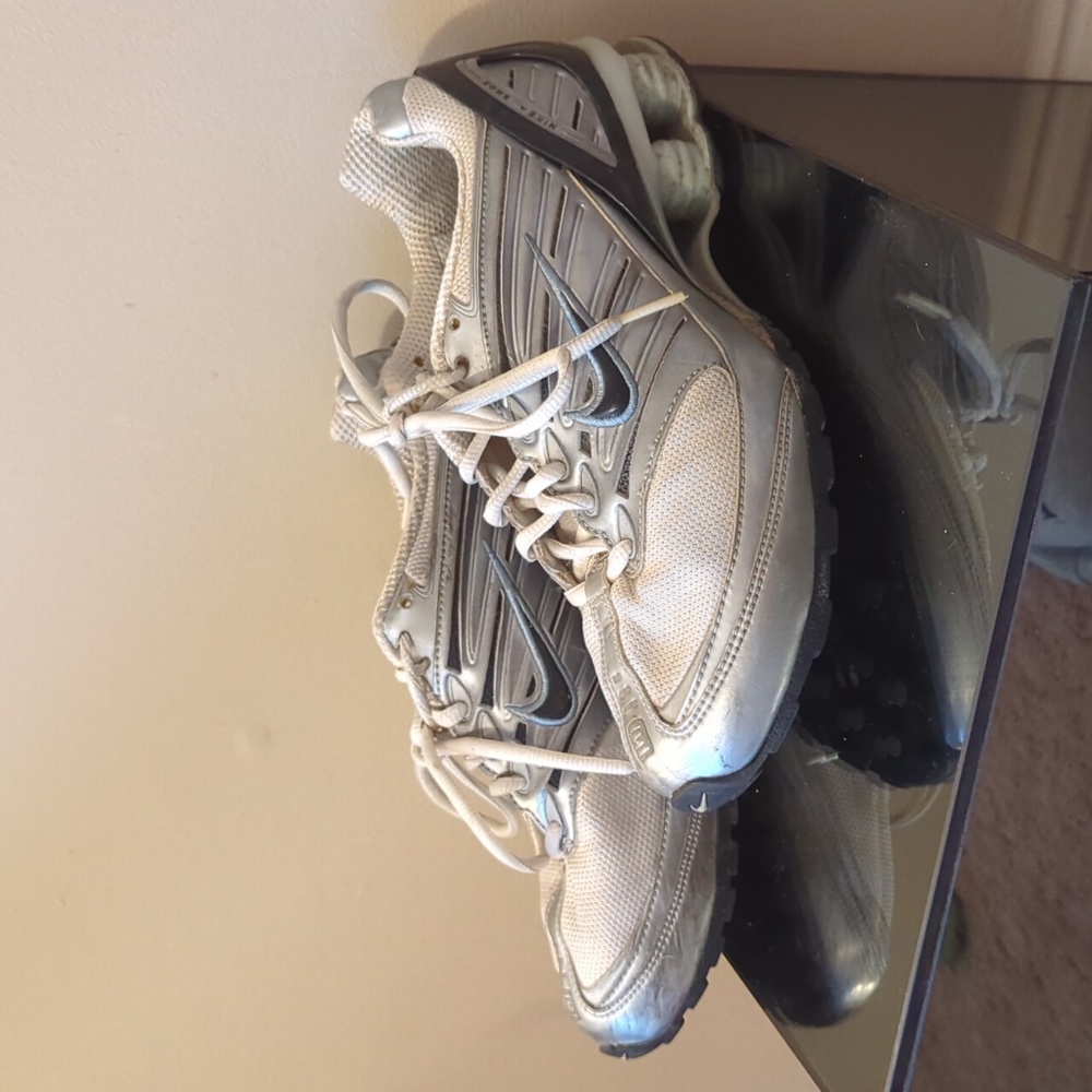Nike Shox Size 7.5